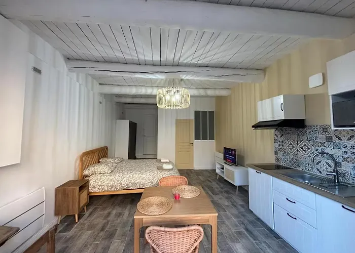 Studio Centre De Charleval